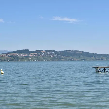 Apartment B3-13 Self Checkin